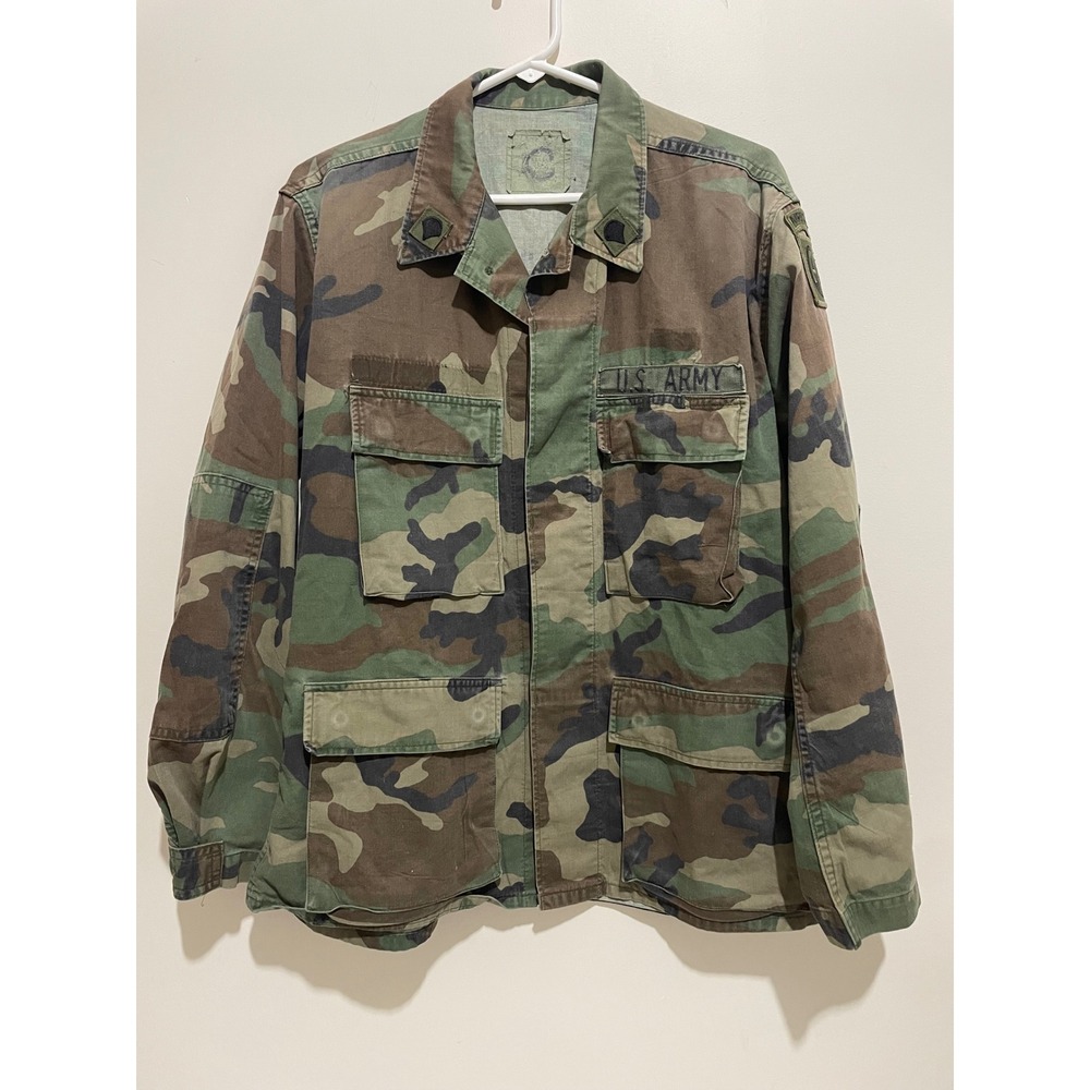 Vintage US Army Woodland Camo BDU Jacket 82nd Airborne Patches Medium Regular